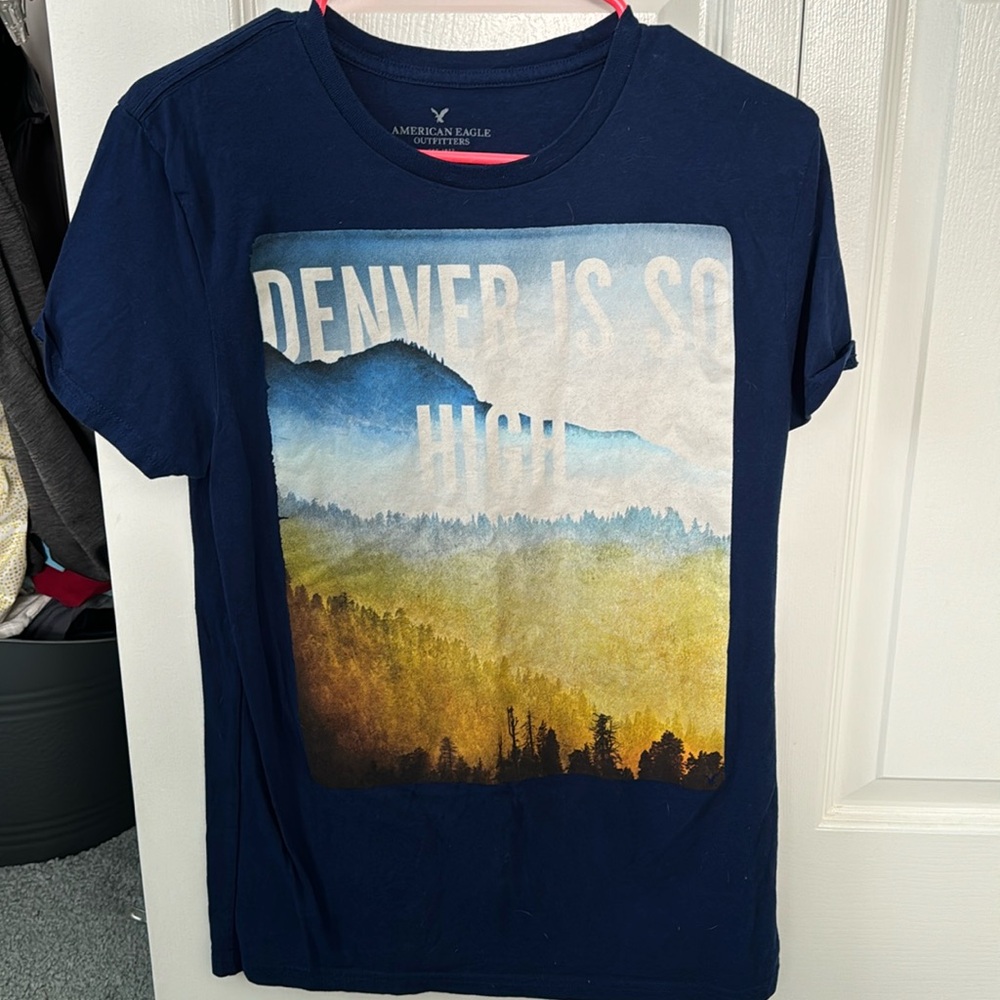 American Eagle Tee Shirt
